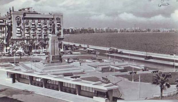 Alexandria's Korniche in 1960